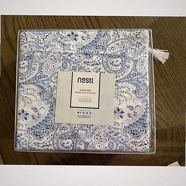 Nestl Queen Duvet Set White Blue Paisley Pattern Machine Washable
